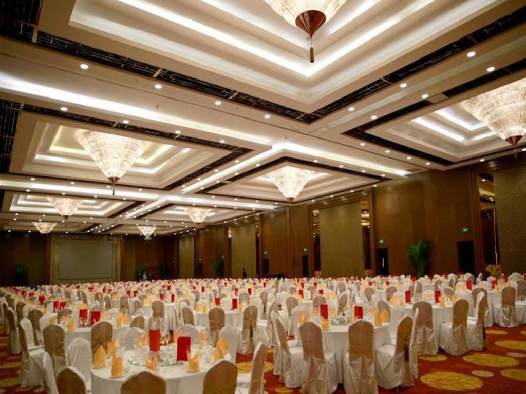 Shenyang Rayfont International Hotel エクステリア 写真