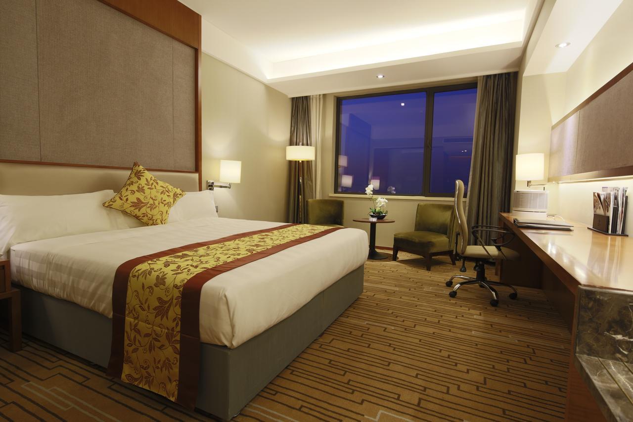 Shenyang Rayfont International Hotel エクステリア 写真