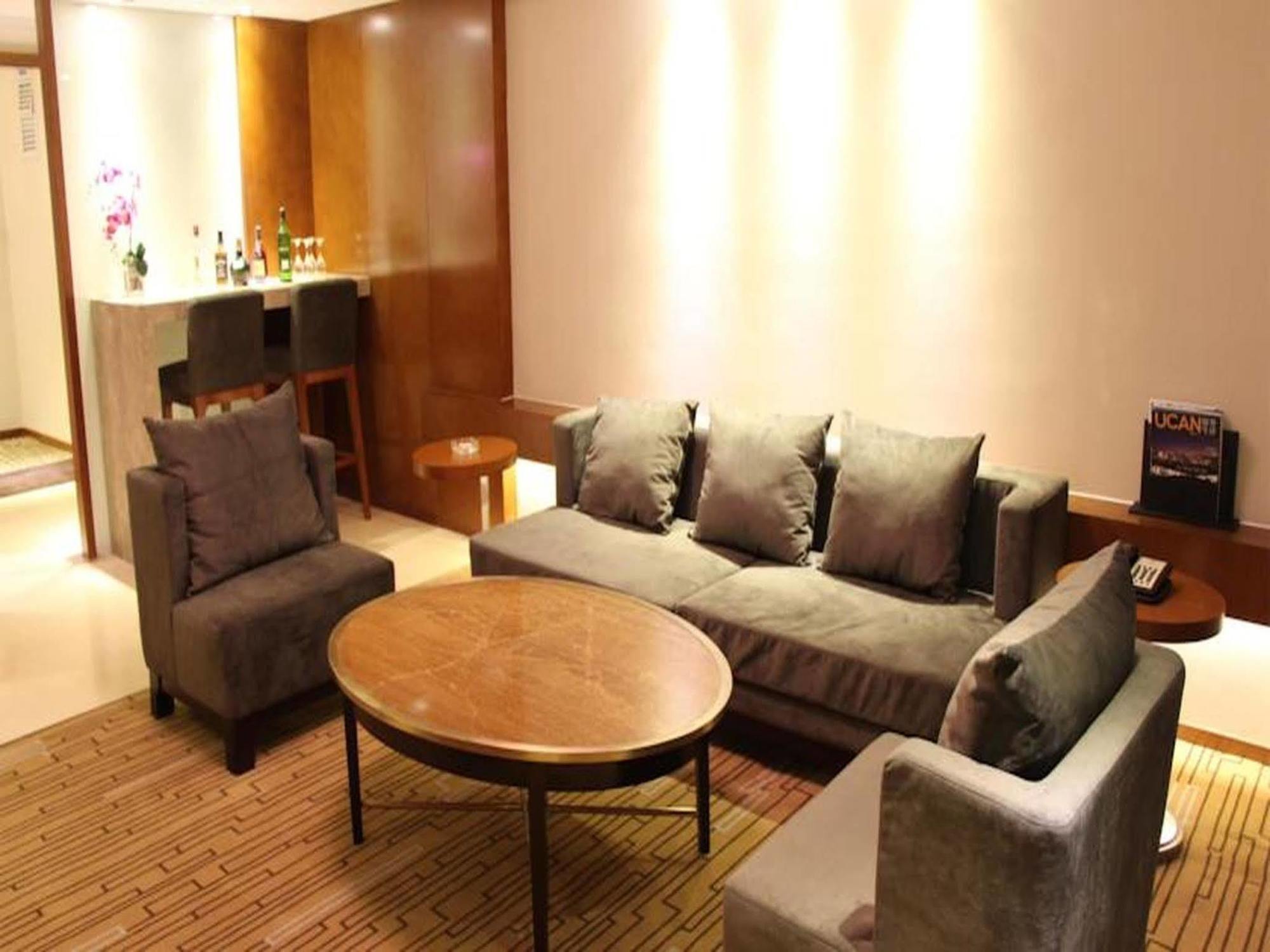 Shenyang Rayfont International Hotel エクステリア 写真