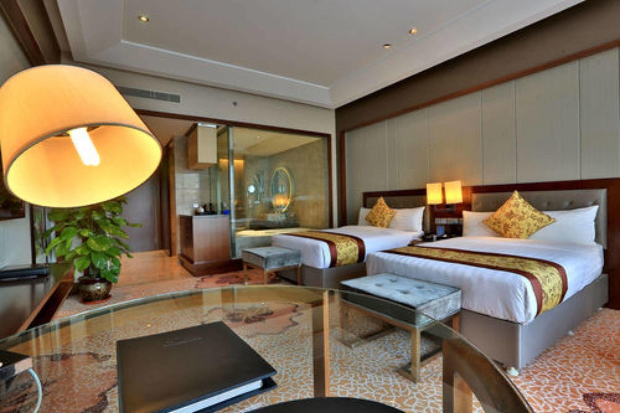 Shenyang Rayfont International Hotel エクステリア 写真