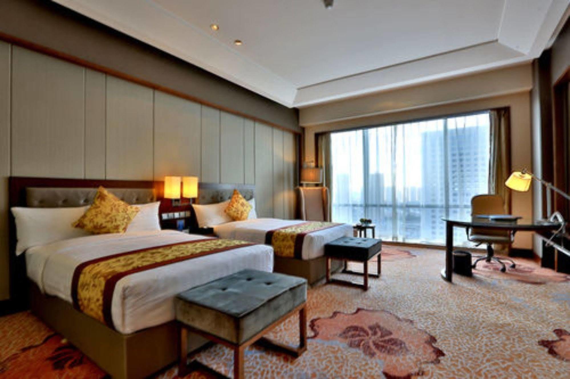 Shenyang Rayfont International Hotel エクステリア 写真