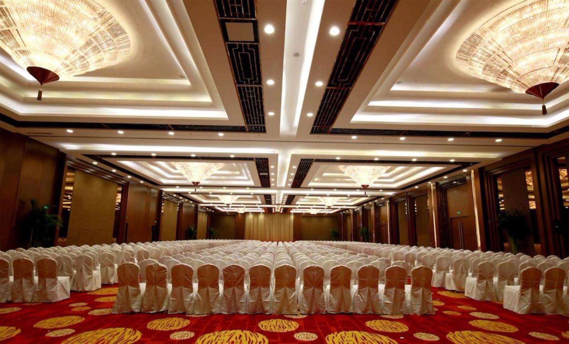 Shenyang Rayfont International Hotel エクステリア 写真